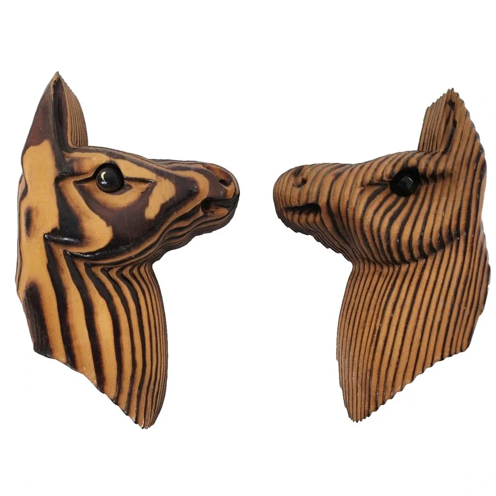 Vintage Wood Horse Head Figurine Wall Plaque Hand Carved Set of 2 Lacquered